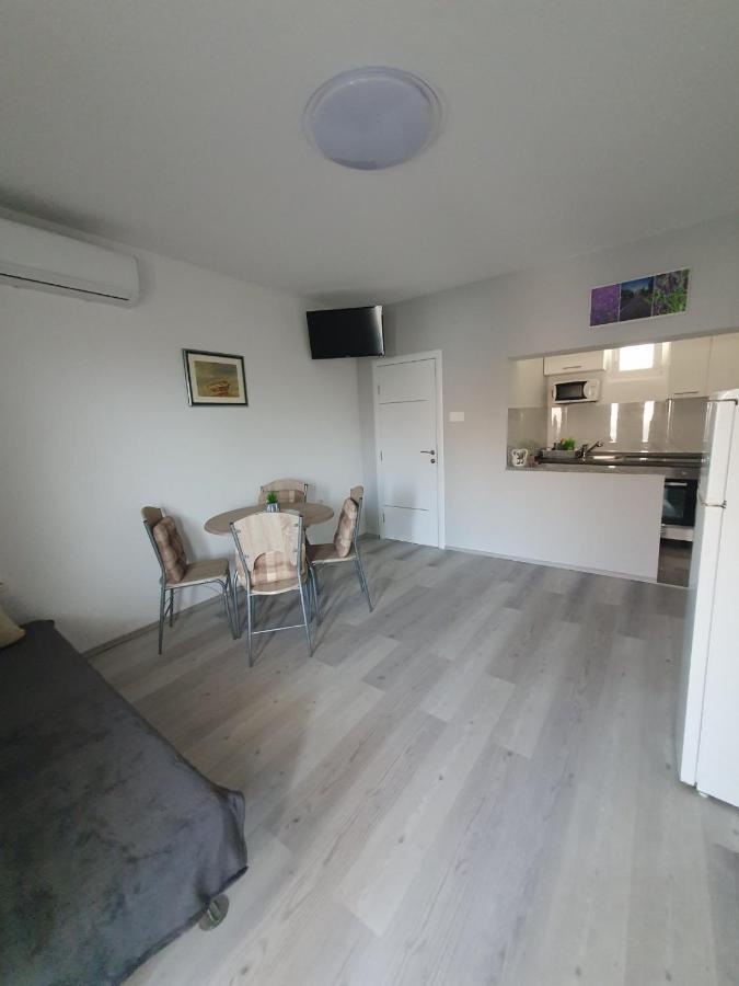 Apartments Nemcic 2 Hoek van Holland Ngoại thất bức ảnh